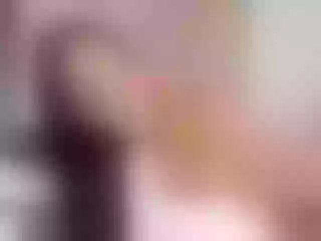 Live sex webcam photo for NaomiDunn #249473788
