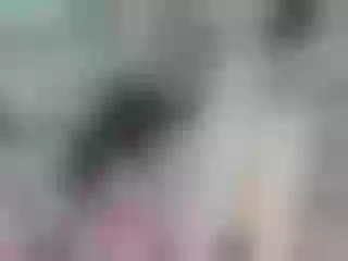 Live sex webcam photo for Luiziana111 #240800458