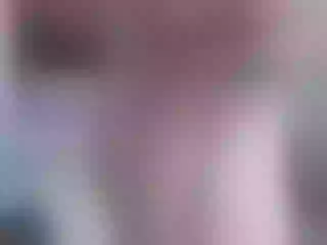 Live sex webcam photo for CarolineJames #254493274