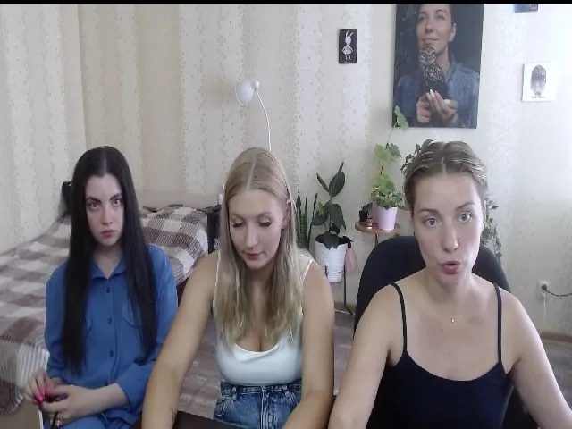 Live sex webcam photo for UrBlack_Kitty #254808535