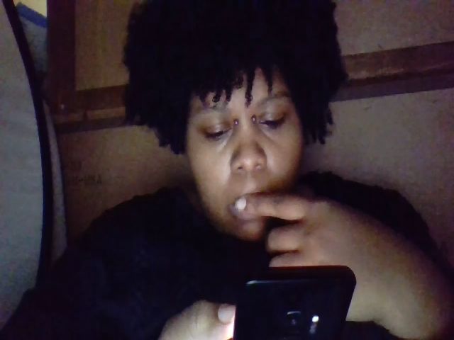 Live sex webcam photo for Plushbunny422 #261048813