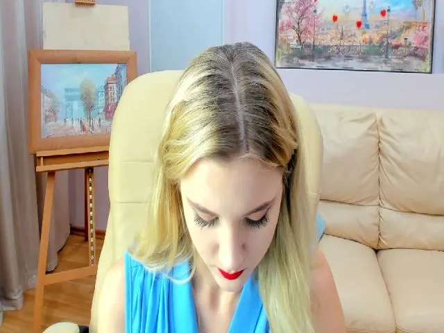 Live sex webcam photo for SusieTurner #252281895
