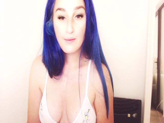 Live sex webcam photo for wetkittycum #257179108