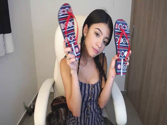 Live sex webcam photo for Littlelisa__ #257921428