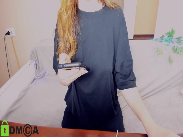 Live sex webcam photo for VellaB #262607614