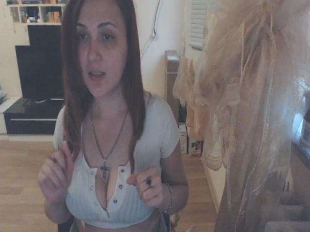 Live sex webcam photo for EmpressDaria #256144147