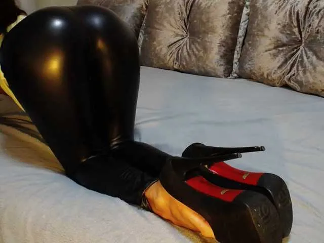 Live sex webcam photo for kisSnezha #252047253