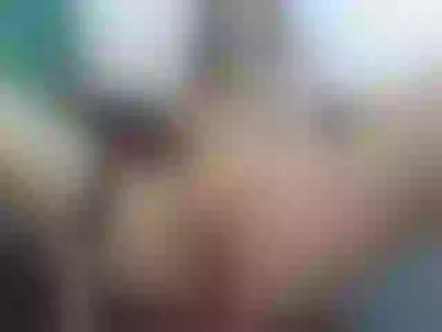 Live sex webcam photo for BeautyM27 #264917555