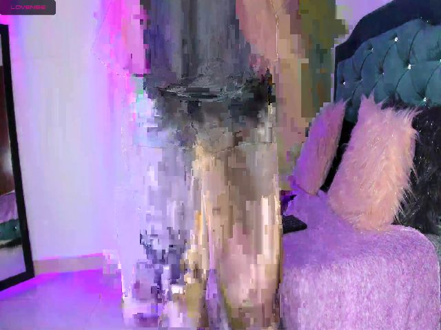 Live sex webcam photo for Annescarlett #253109933