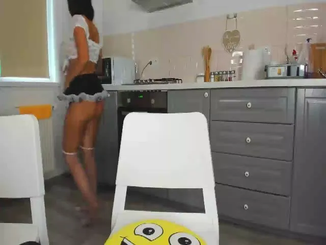 Live sex webcam photo for MoonaMuslim #259995988