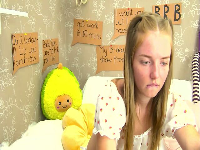 Live sex webcam photo for CaNaDaDi #263522036