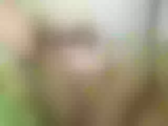 Live sex webcam photo for KiaraKaneel #250563919