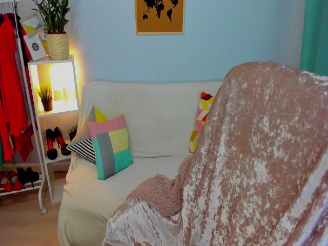 Live sex webcam photo for VictoriaLoved #252317264