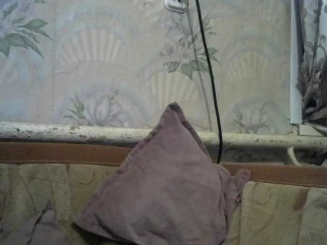 Live sex webcam photo for REPTILIAY #241251421
