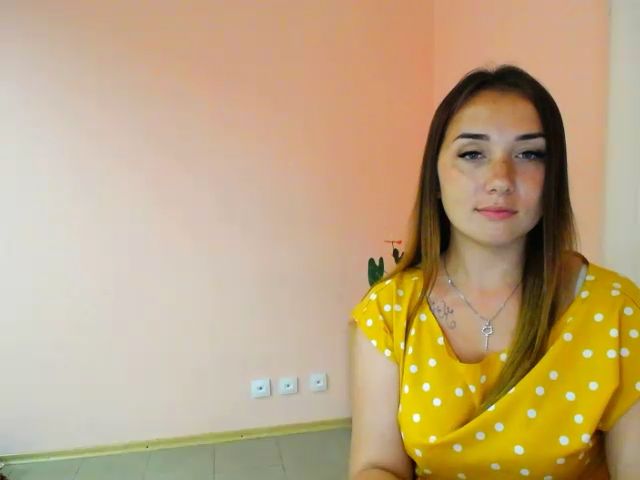 Live sex webcam photo for Candy4Love_ #255764849