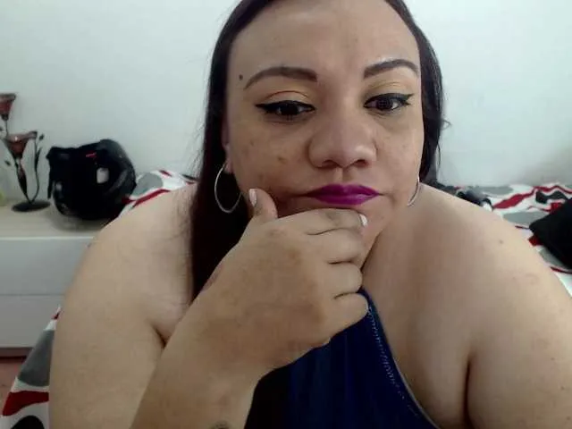 Live sex webcam photo for KimyStone #241114379