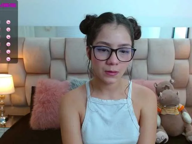 Live sex webcam photo for UBittersweet #246890098