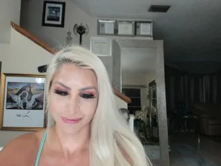 Live sex webcam photo for adrianna_fox #287952957