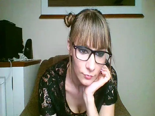 Live sex webcam photo for Terra1123 #258282248