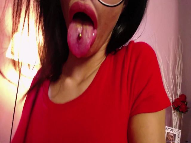 Live sex webcam photo for RaniaVibes #255494118