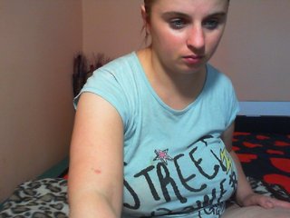 Live sex webcam photo for Arriana98 #240687988