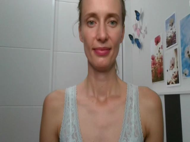 Live sex webcam photo for CelesteTasty #259453055