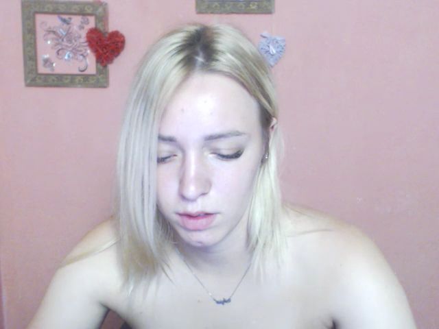 Live sex webcam photo for KetiLove_ #256166515