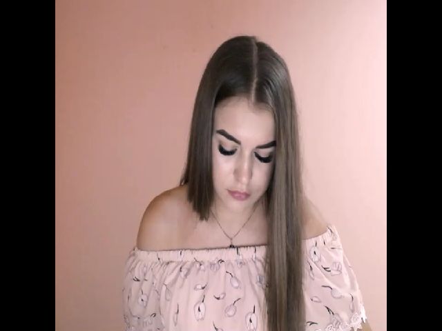 Live sex webcam photo for TaliaKristen #261611600