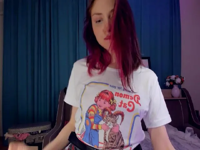 Live sex webcam photo for MadFrau #260330122