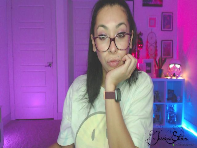 Live sex webcam photo for JessicaStorm #254337649