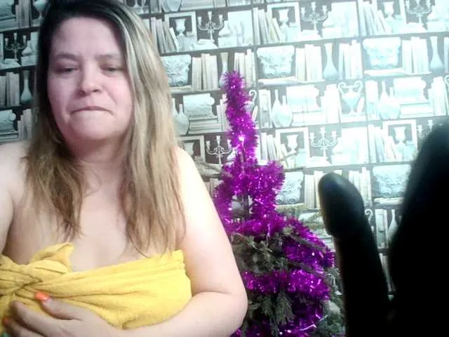 Live sex webcam photo for -Raven40- #241030371