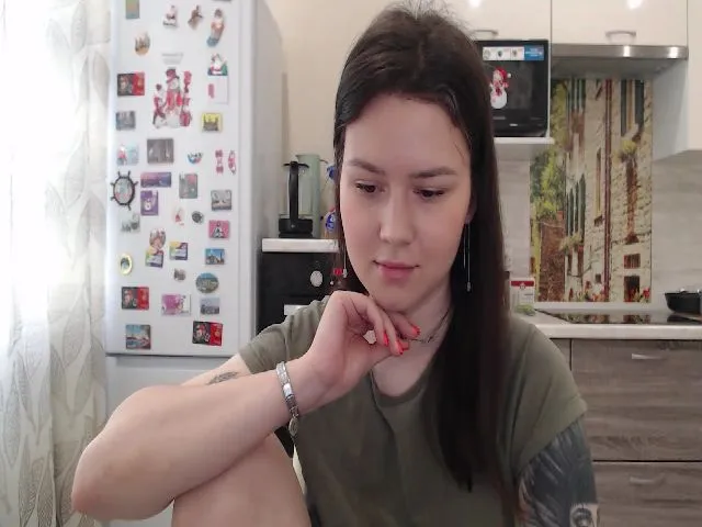 Live sex webcam photo for WonderXGirlXX #262585076