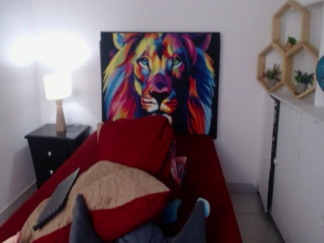 Live sex webcam photo for Manelik_benz #263360568