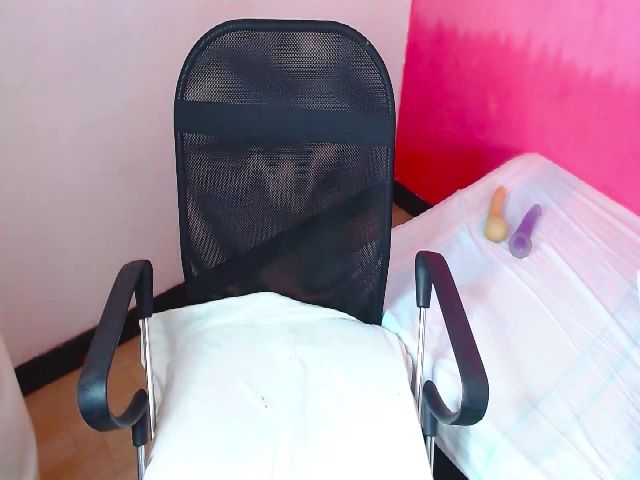 Live sex webcam photo for Juliia_sweet #260143137