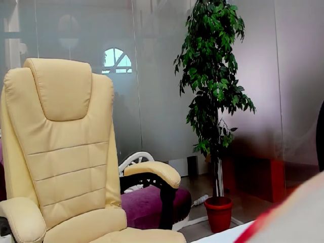 Live sex webcam photo for MilaGrace #259903640