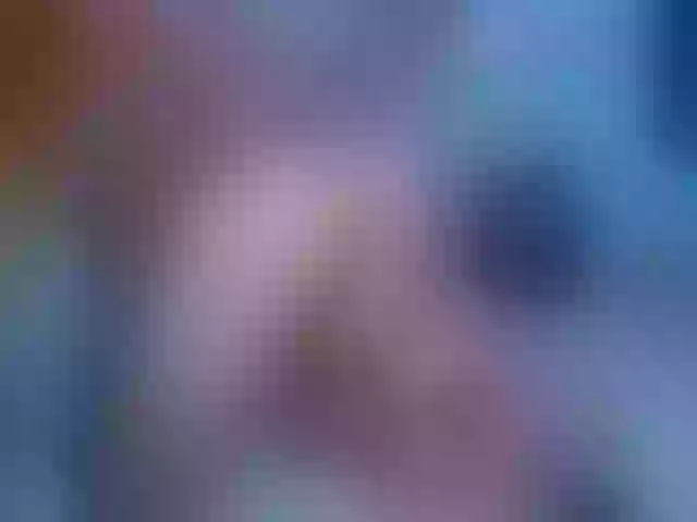 Live sex webcam photo for Queenofsquirt #253863273