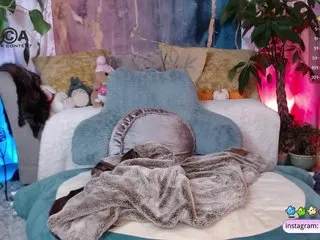 Live sex webcam photo for SavahnaRae #240733304