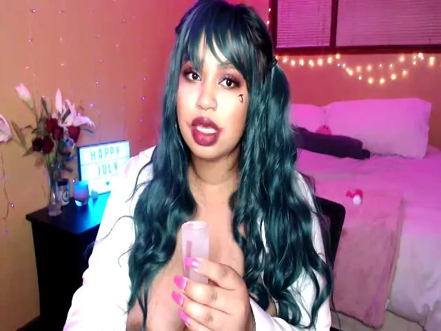 Live sex webcam photo for StoneyReign #254677022