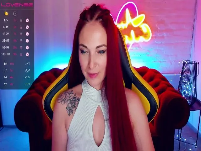 Live sex webcam photo for Red_Catty #252483718