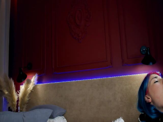 Live sex webcam photo for Purple_Foxy #265203209