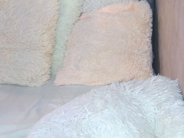 Live sex webcam photo for LizBett #259800423