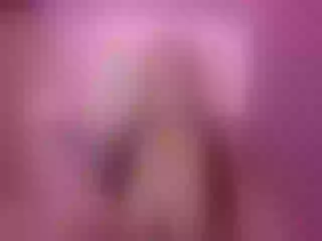 Live sex webcam photo for PtiMermaid #263514621