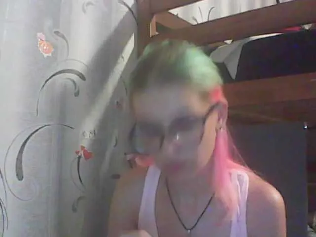 Live sex webcam photo for malvinella #254560992