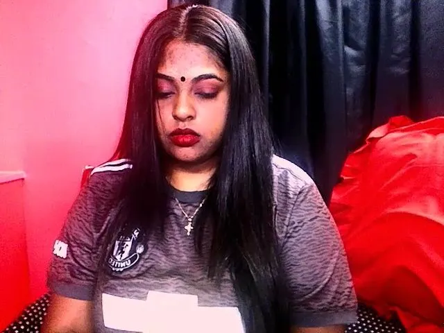 Live sex webcam photo for Indianstorm4u #263401113