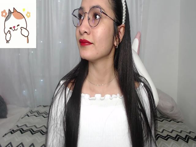 Live sex webcam photo for Pia_Smith_ #259985331