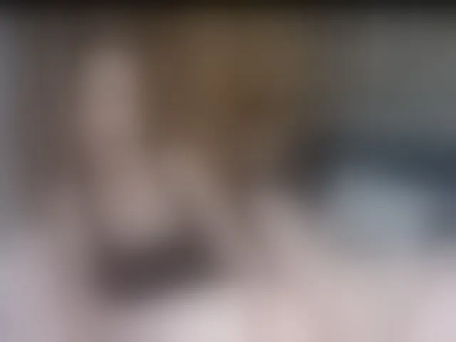 Live sex webcam photo for AizaRae #252610167