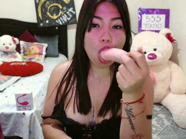 Live sex webcam photo for violetsex1 #241166164