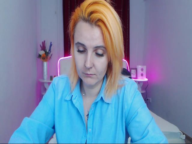 Live sex webcam photo for Polly_Green #260689177