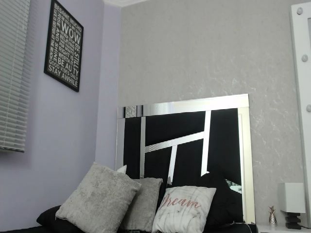 Live sex webcam photo for Pythonissa97 #253223830