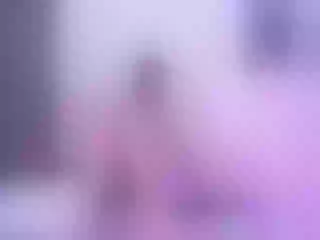 Live sex webcam photo for Aziacollens98 #258303442